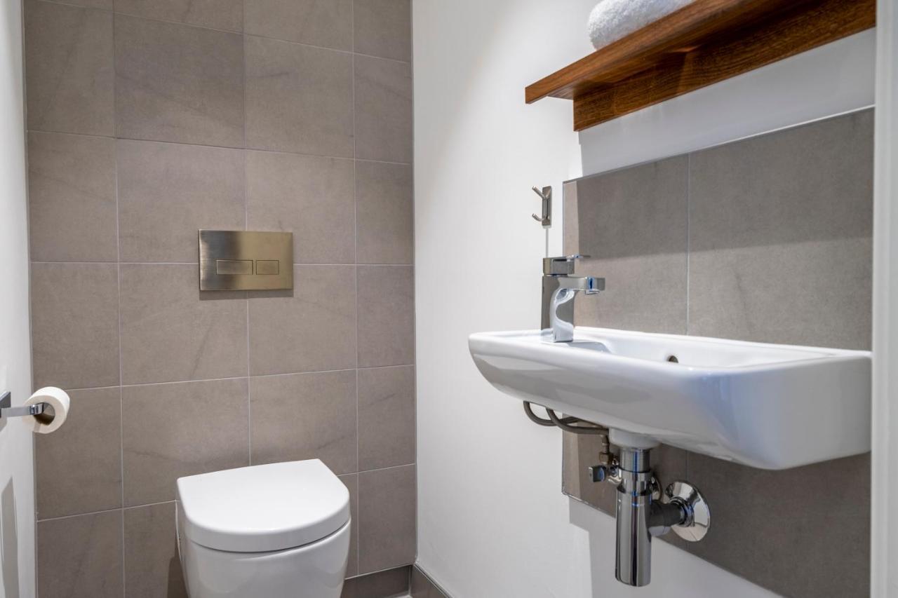 Apartment 301 @ Ryedale House York Exteriör bild